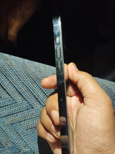 Apple iPhone 13 Pro 1lakh5 hazr