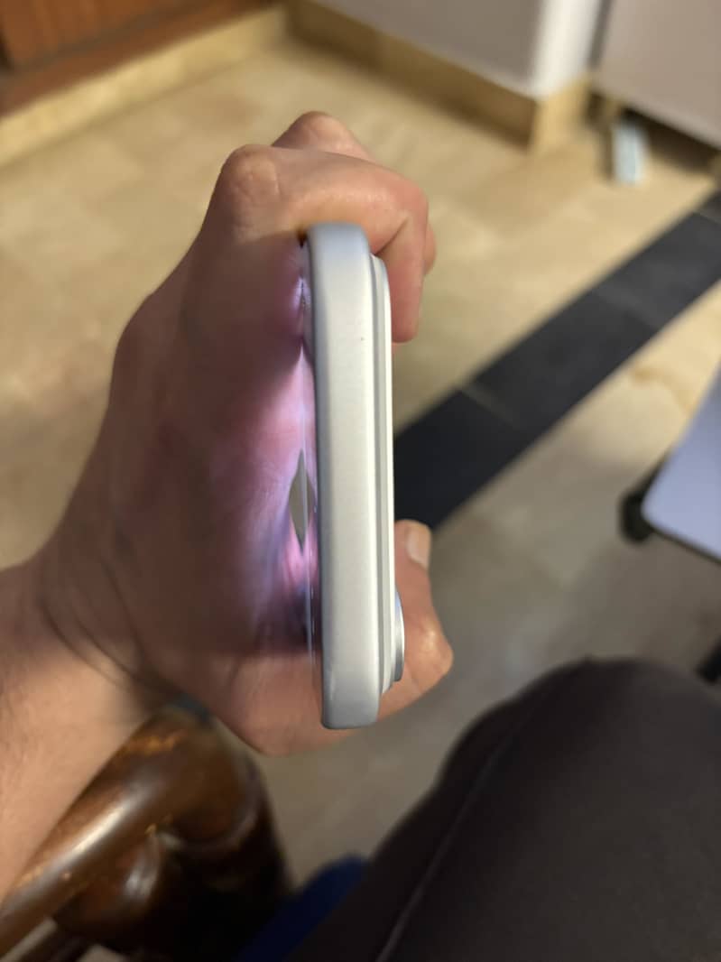 Apple iPhone 17 Pro Max 3