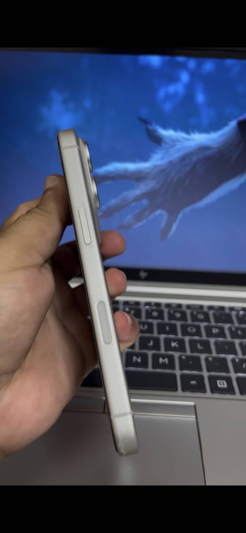 Apple iPhone 17 Pro Max 3