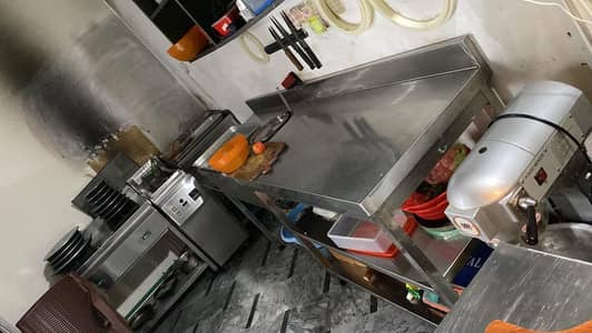 Running restaurant for sell