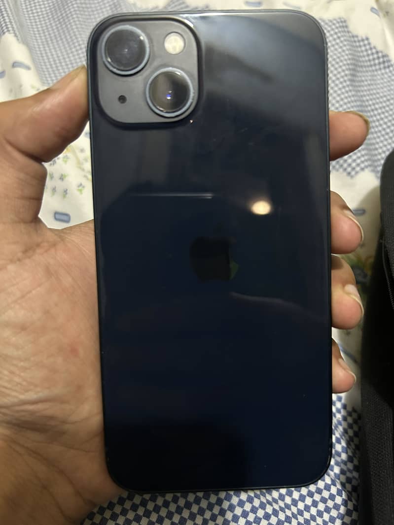 Apple iPhone 13 2