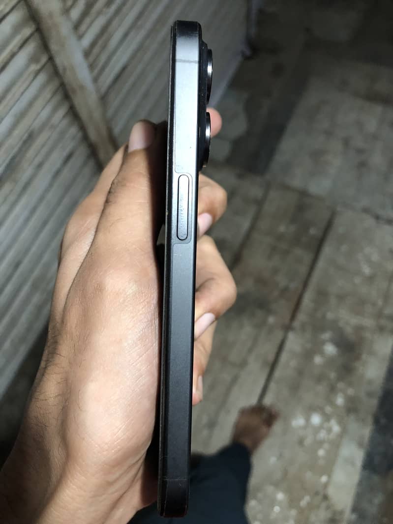 iPhone 15 pro 0