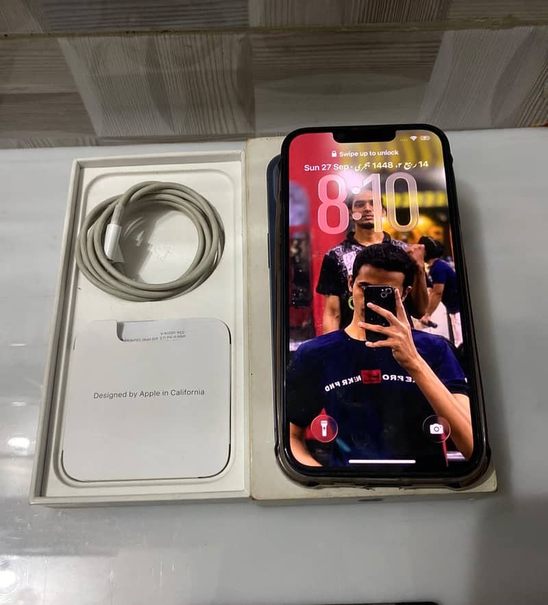 Apple iPhone 13 4