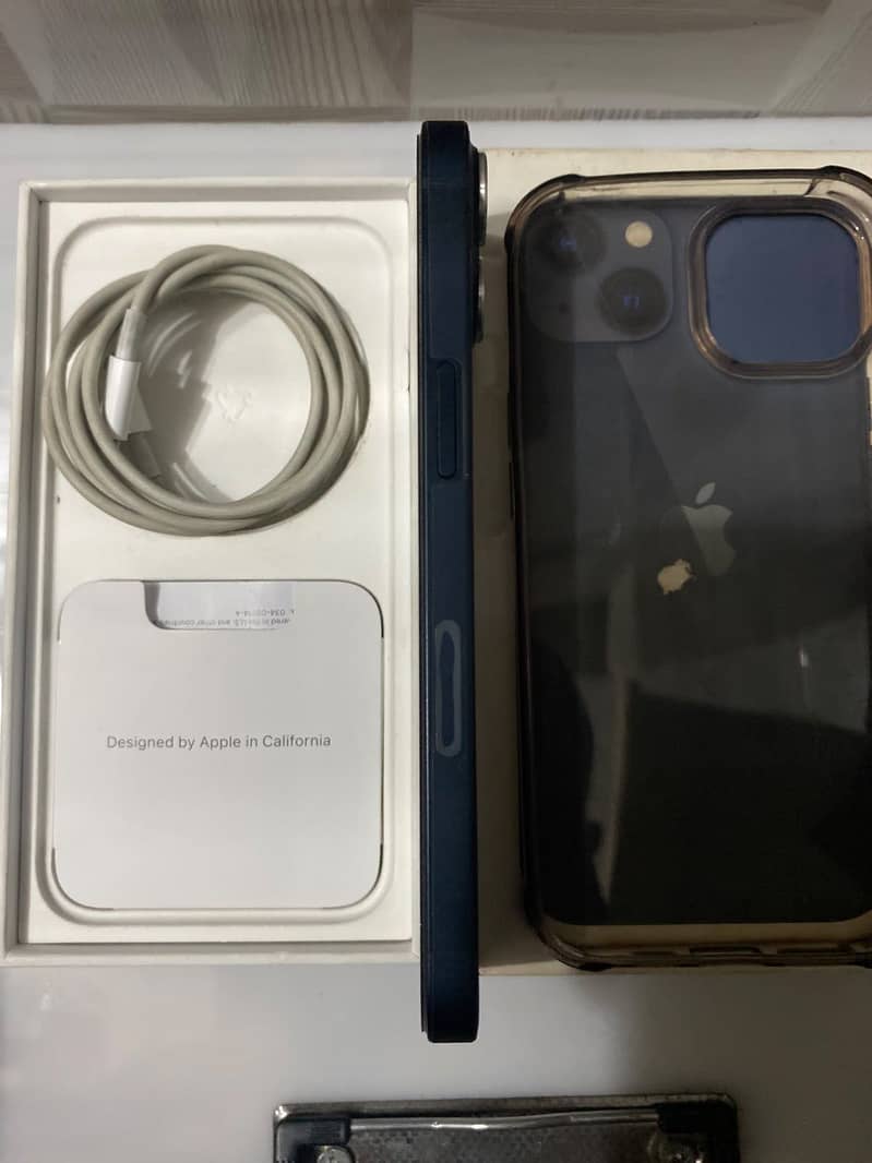 Apple iPhone 13 3