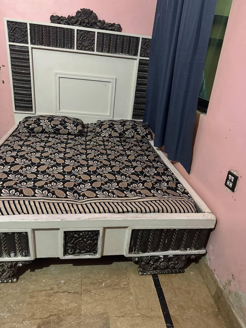 king size bed 3