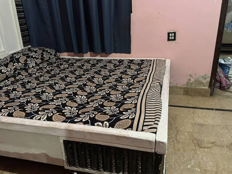 king size bed 4