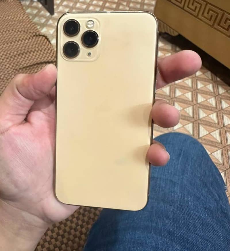 Apple iPhone 11 Pro 8