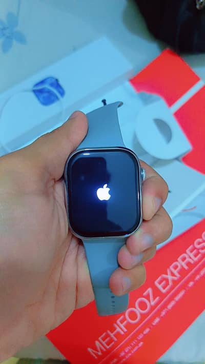 Apple logo series 10 smart watch with free metal chain for sale