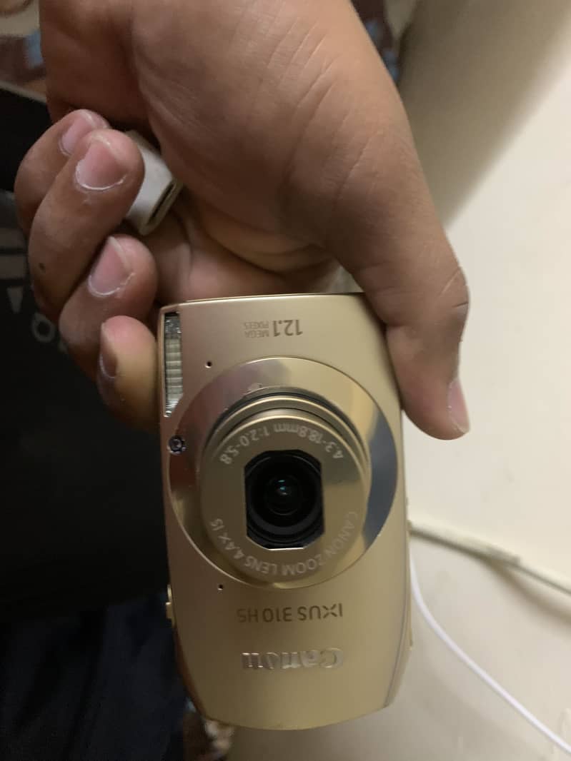 Camera 4