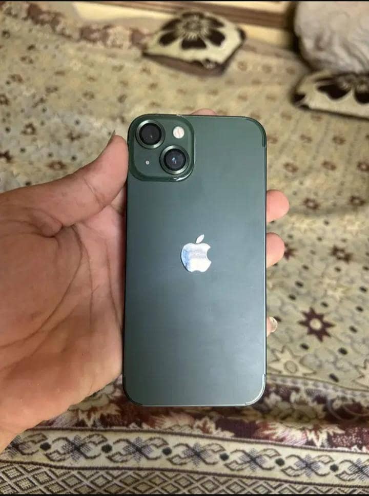 Apple iPhone 13 3