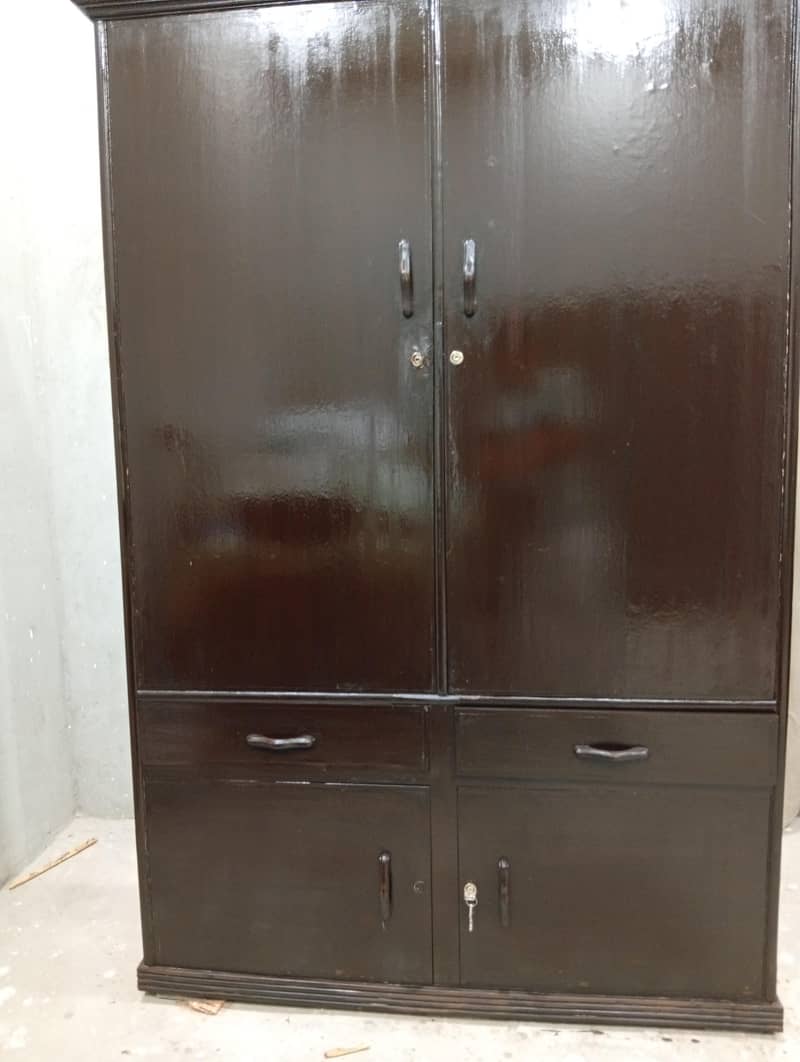 Portable wardrobe 1