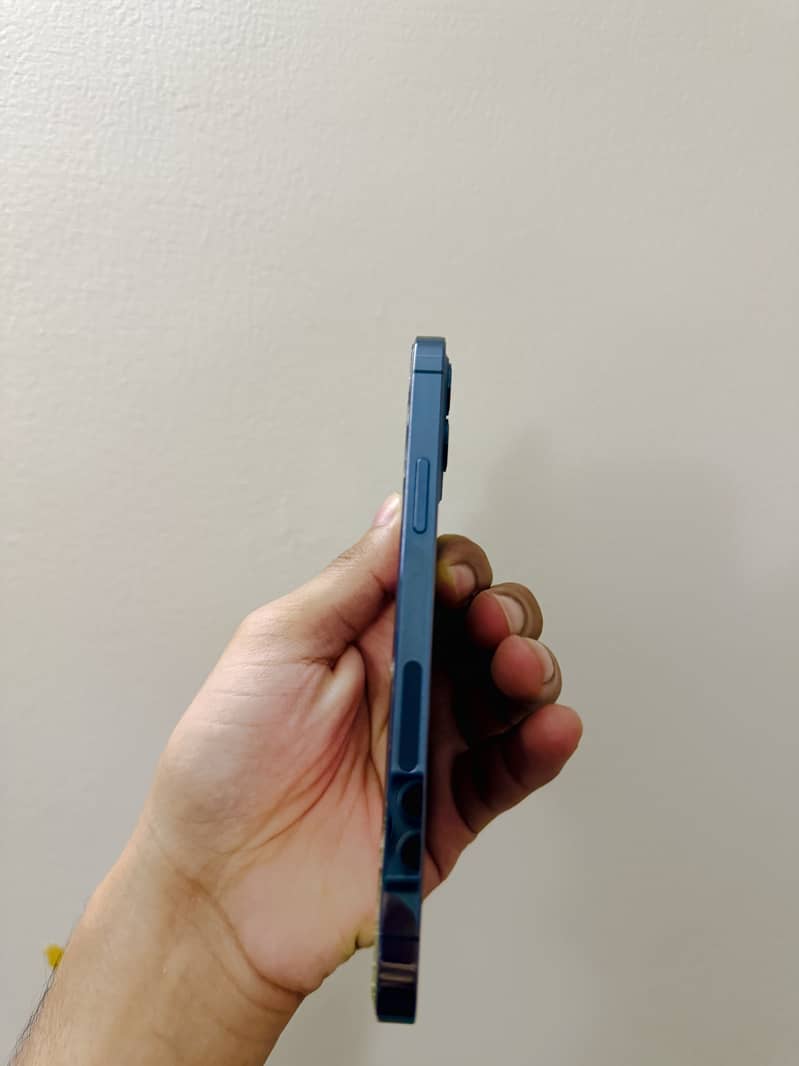 Apple iPhone 12 Pro 1