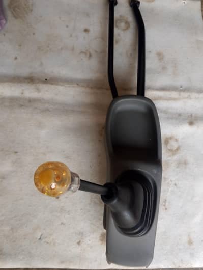 Suzuki Alto 1000 cc gear liver for sale.