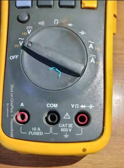 Fluke 112 True RMS Digital Multimeter (Used - Working Condition)