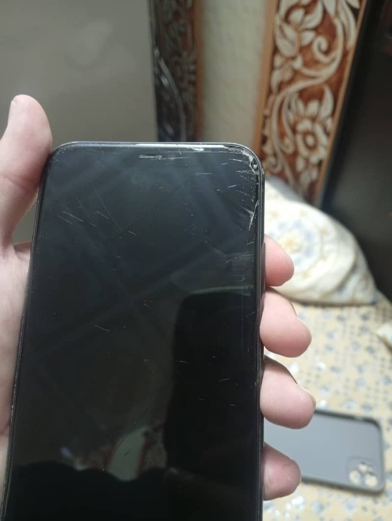 iPhone 11 | WATERPACK 4