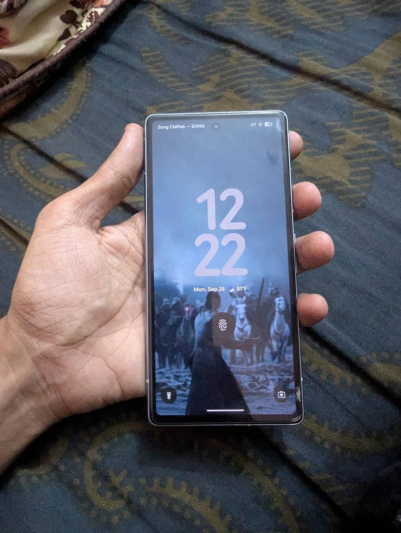 Google Pixel 7 3