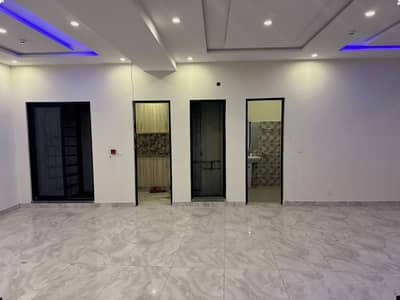 8 Marla Commercial Building 3rd Floor For Rent DHA Phase 8 Broadway, Lahore