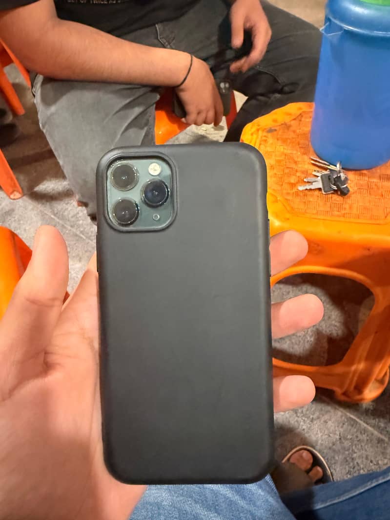 Apple iPhone 11 Pro 1
