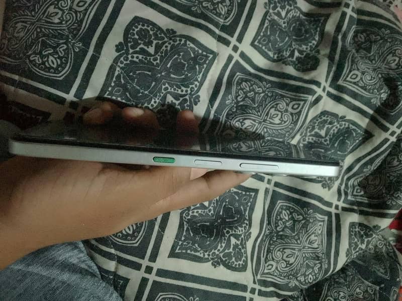 Infinix Hot 60i 5