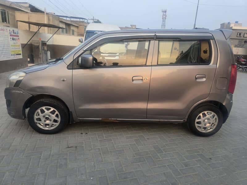 Suzuki Wagon R 2016 5