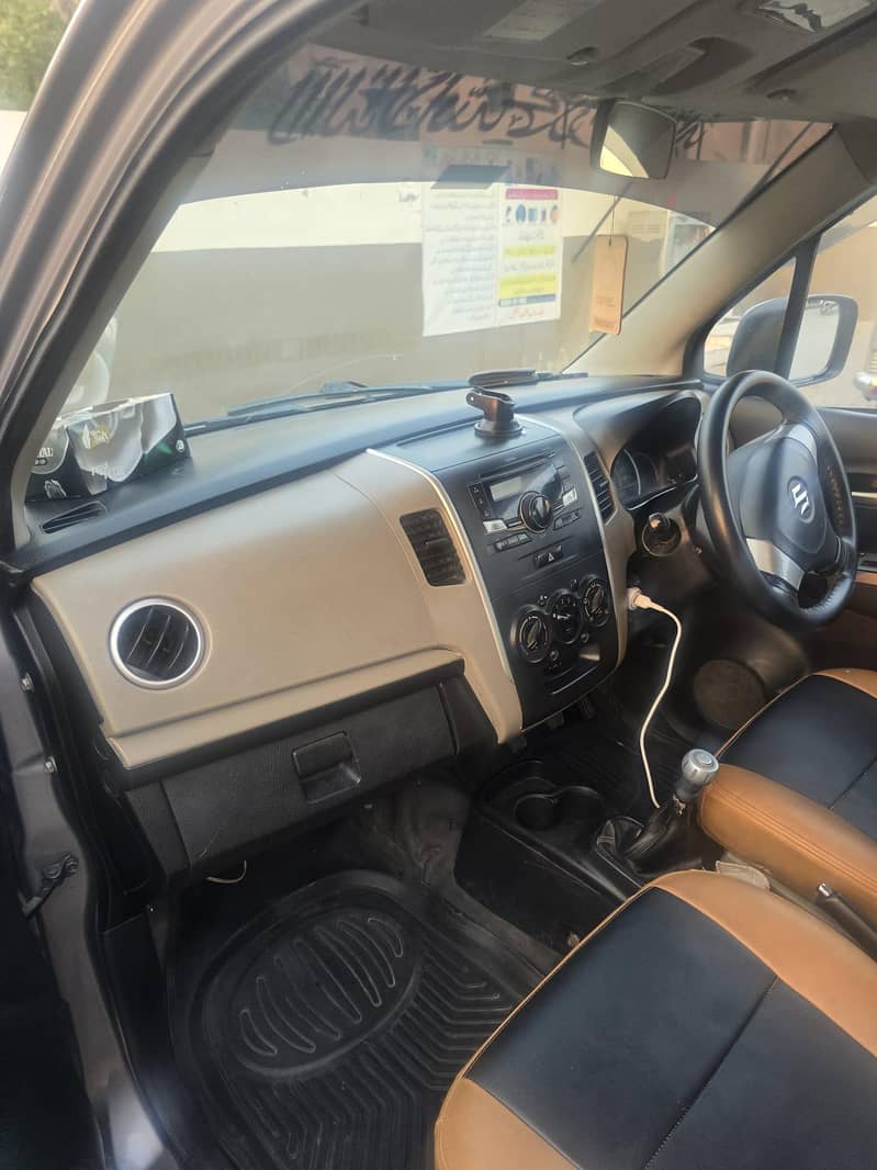 Suzuki Wagon R 2016 11