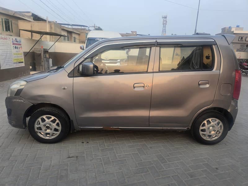 Suzuki Wagon R 2016 16