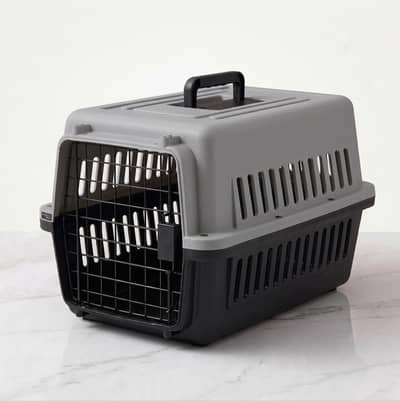 Jet Box / Pet Carrier for Cats And Small Pets
