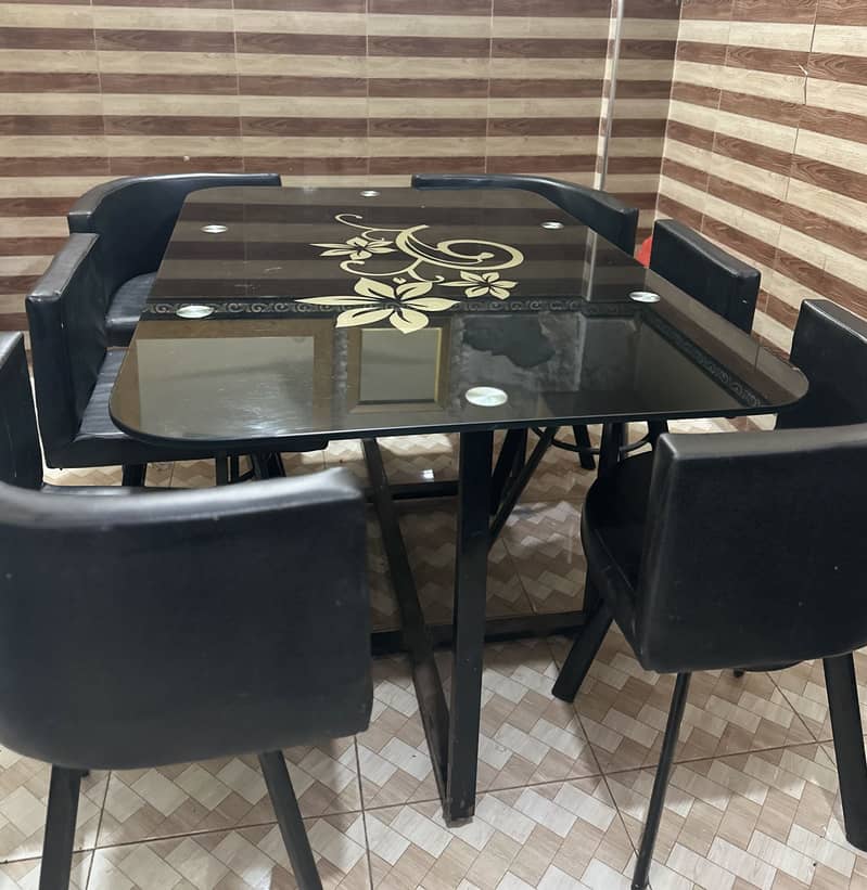 Dining 0