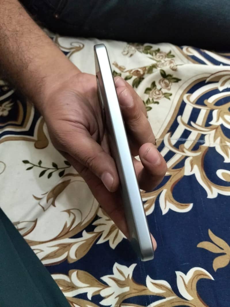 OPPO A6PRO 3