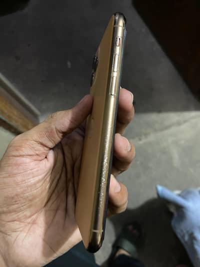 Apple iPhone 11 Pro