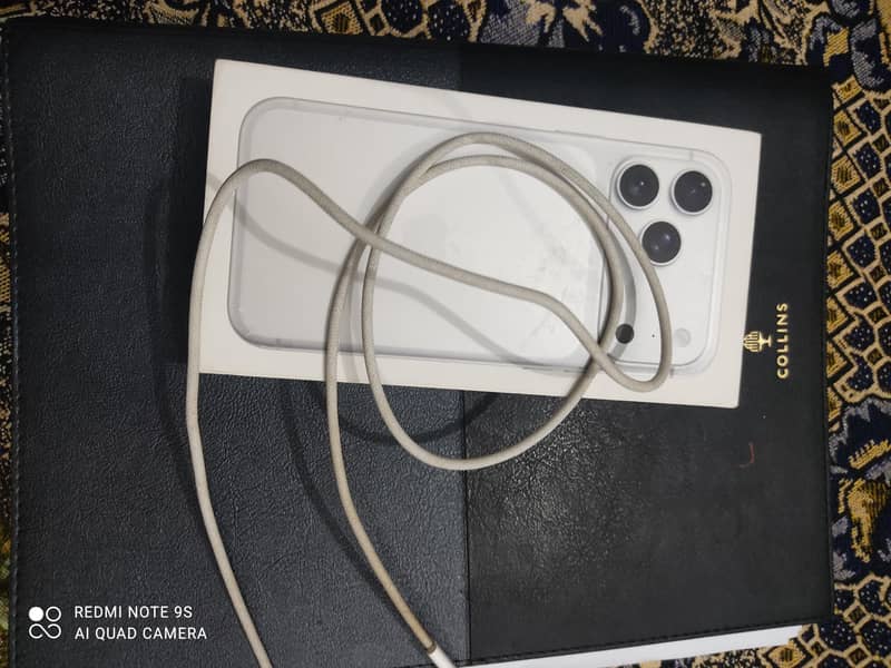 Apple iPhone 17 Pro Max jv 5