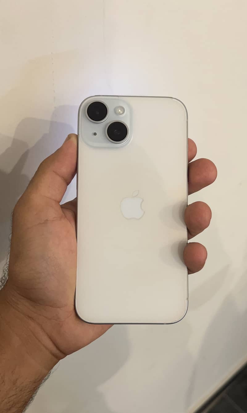 Apple iPhone 15 0
