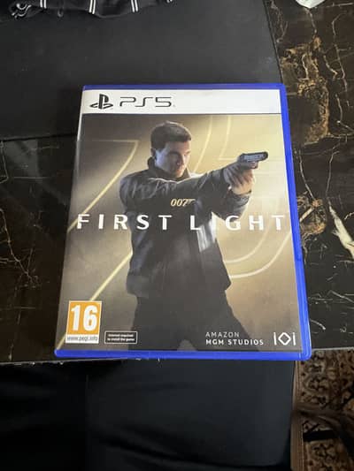 First Light 007 PS5 - Slightly used available New also available