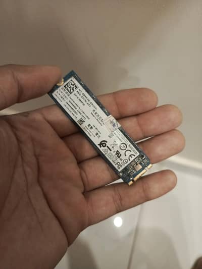 SanDisk SSD x600 M. 2 2280 128GB used good condition