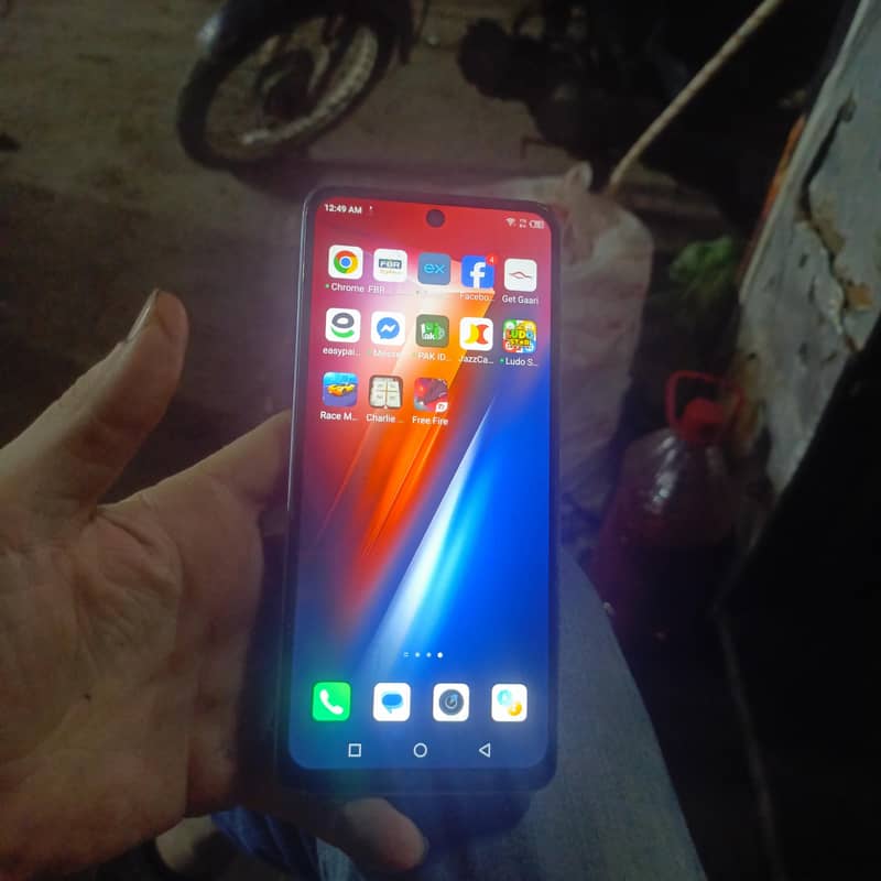 Infinix Hot 11s 3