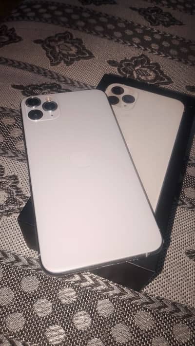 Apple iPhone 11 Pro Max With Box Factory Unlock