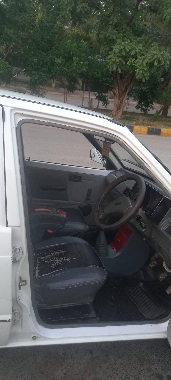 Suzuki Mehran VXR 2015 5