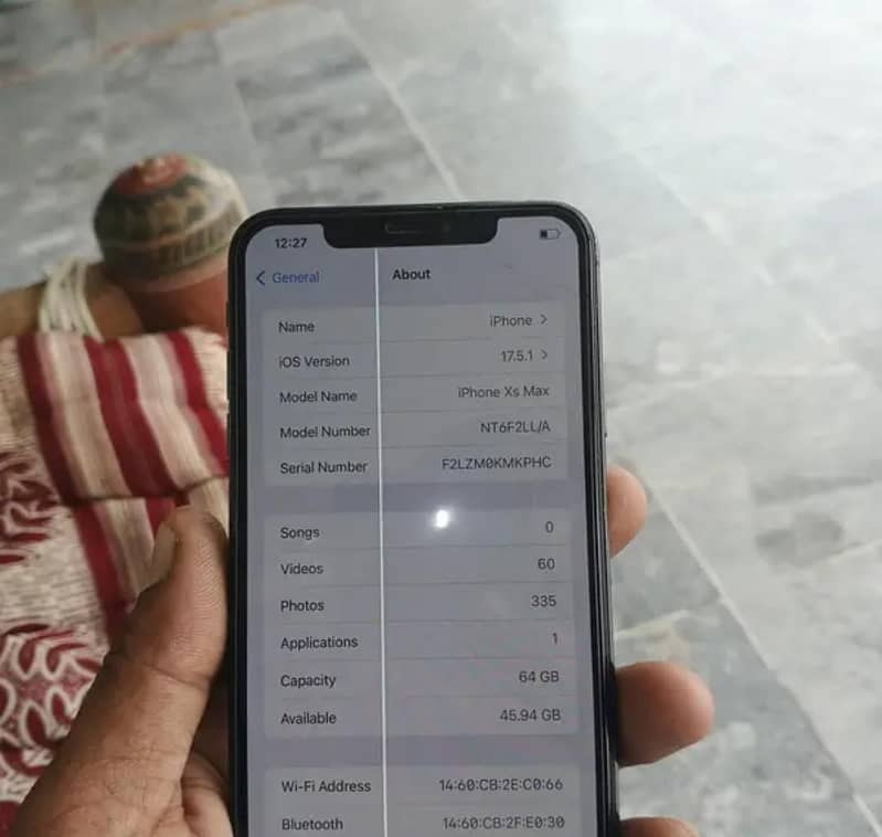Apple iPhone XS Max 4