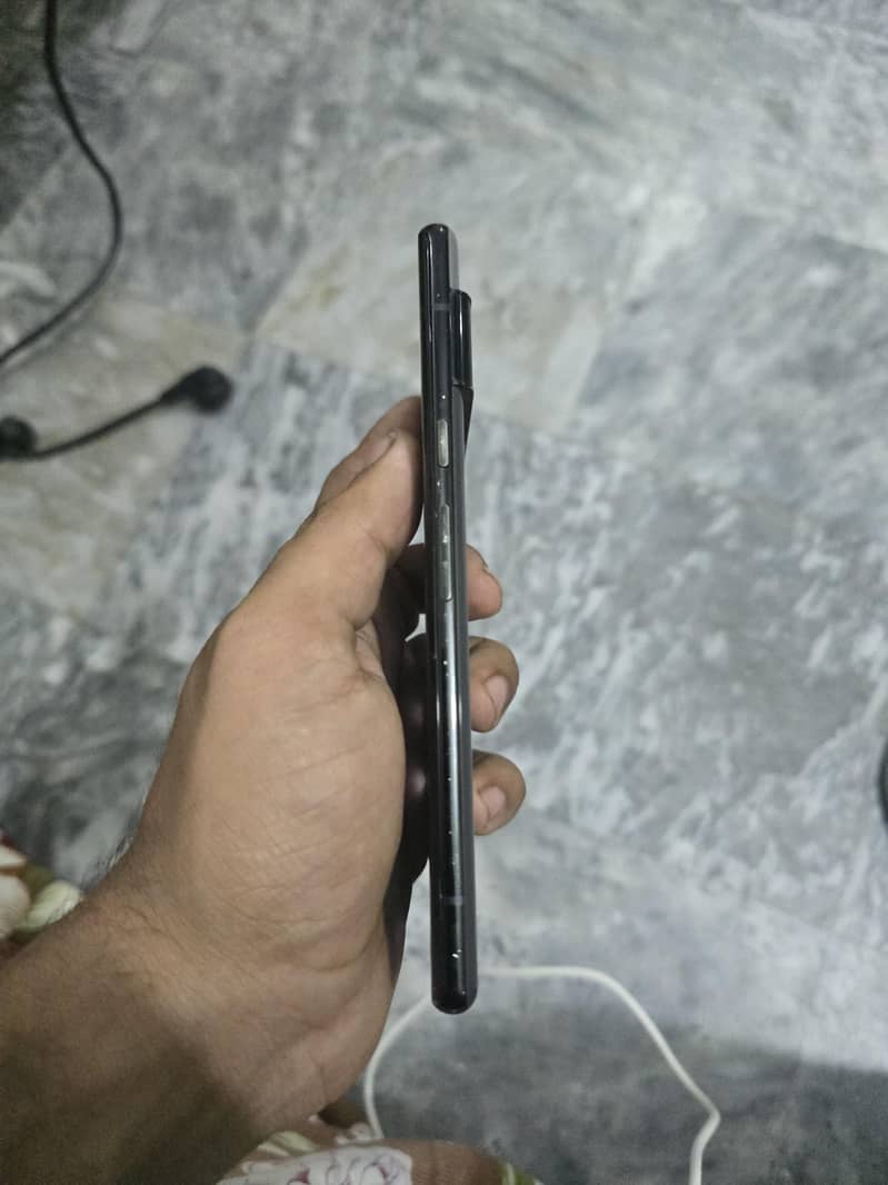 Google Pixel 6 Pro 2