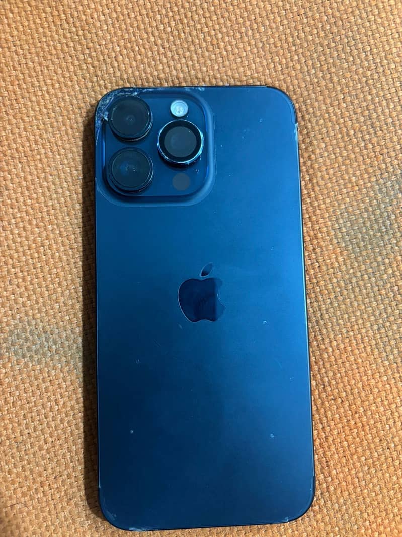 Apple iPhone 15 Pro Max 0