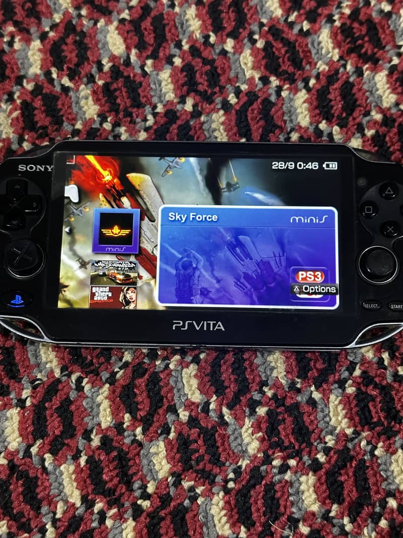 Ps Vita 1000 OLED 11