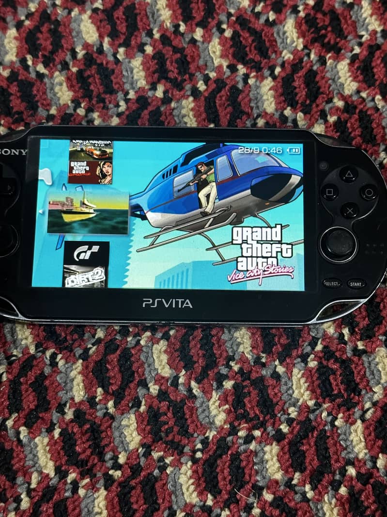Ps Vita 1000 OLED 14