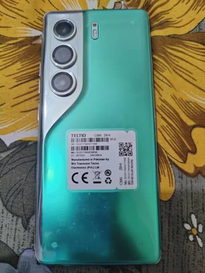 Tecno CAMON 40 Pro