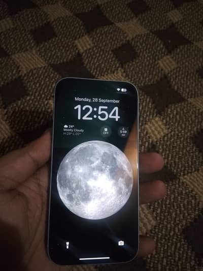 Apple iPhone 15