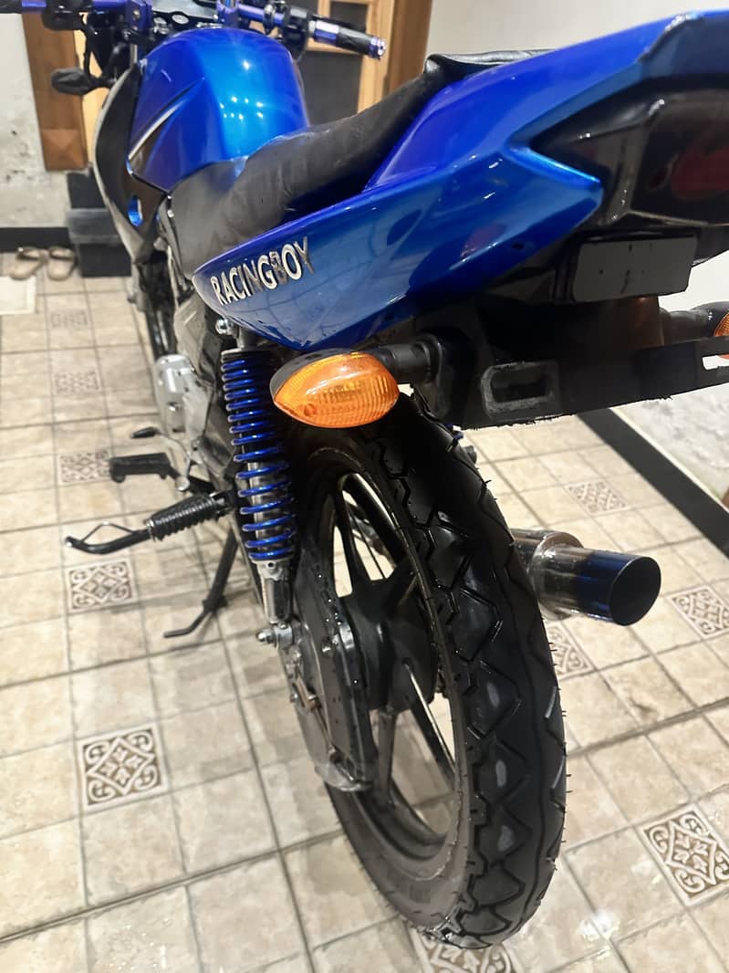 Yamaha ybr 125 6