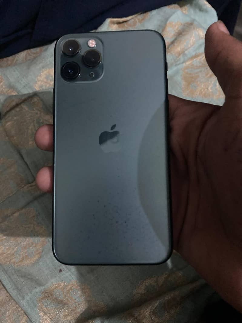 Apple iPhone 11 Pro 1