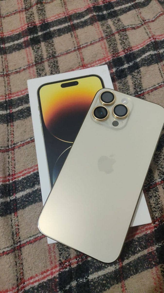 Apple iPhone 14 Pro Max 0