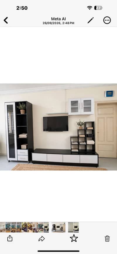 Shelf in good condition