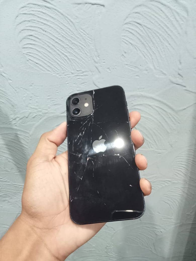 Apple iPhone 12 2