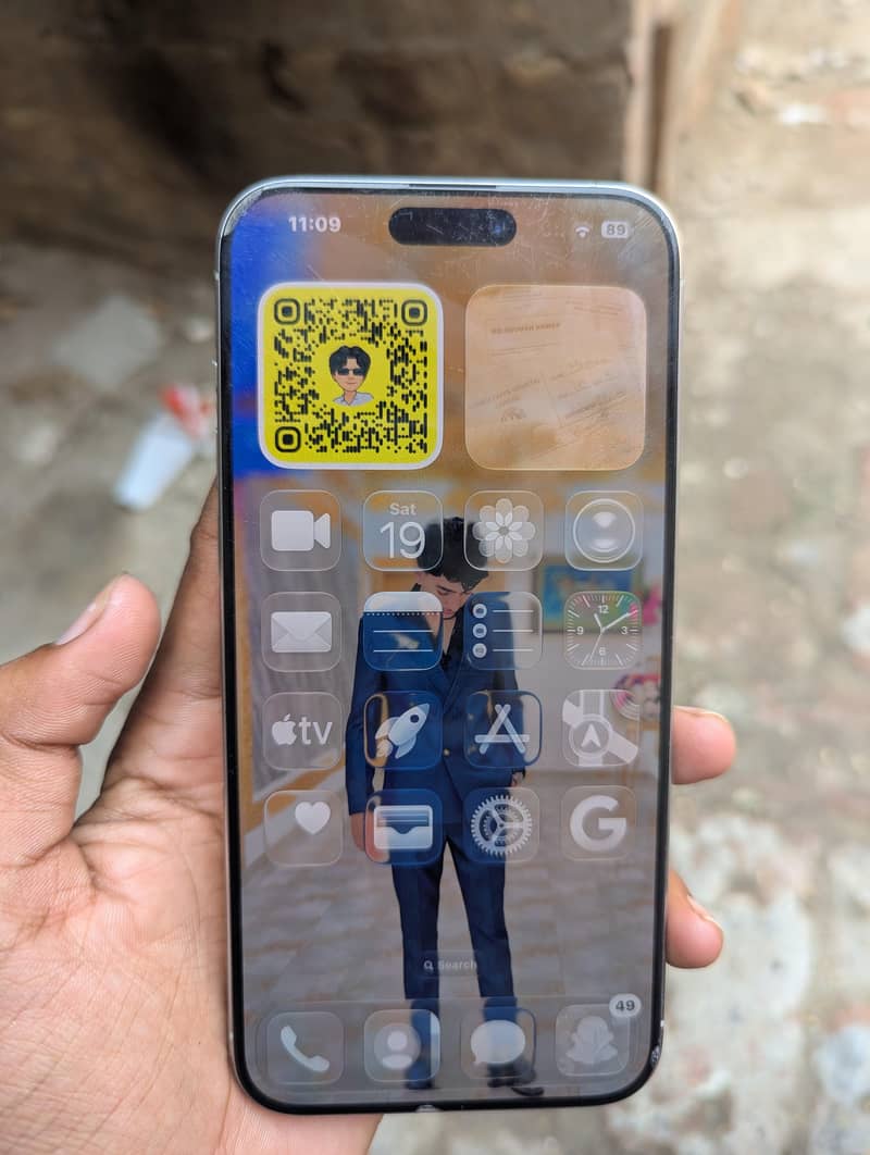 Apple iPhone 15 Pro Max 2